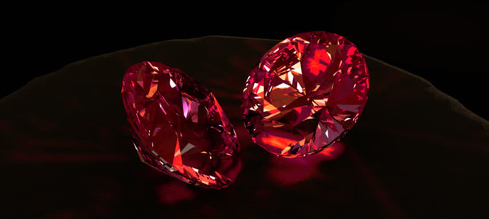 два червоних алмаза