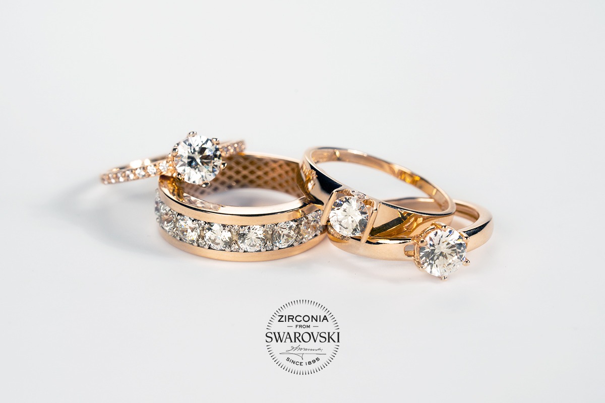 Ювелирные украшения с фианитами