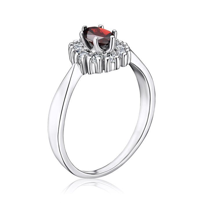 Серебряное кольцо с гранатом и фианитами. Артикул 00844/12/1/5015