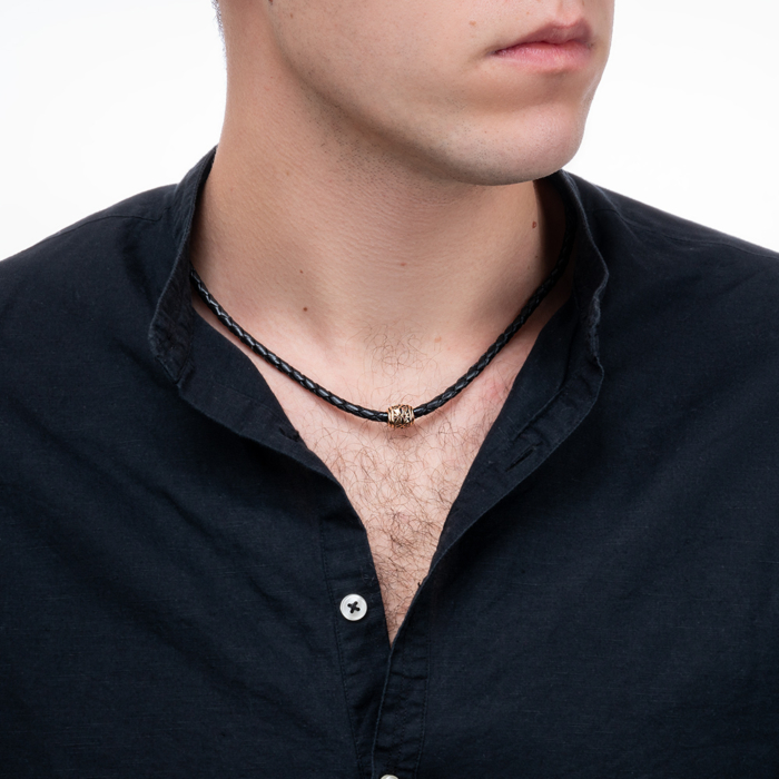 Ювелірний шнурок з натуральної шкіри з золотими вставками. Артикул 06122/507нч