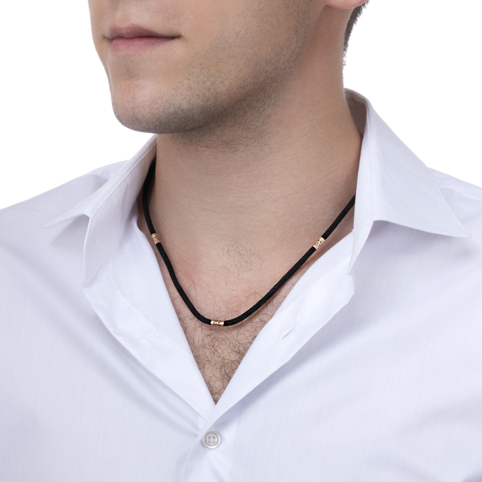 Синтетический шнурок с золотой застежкой. Артикул 06158-75/01/0