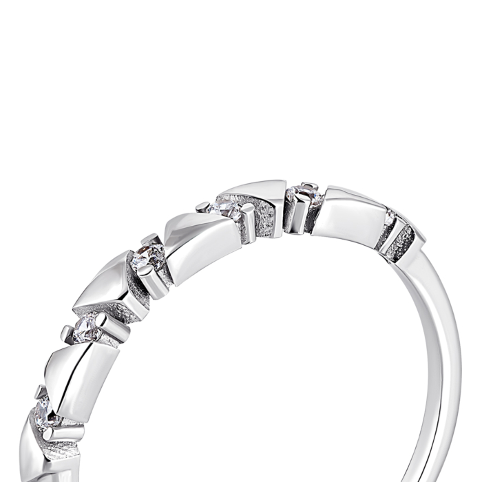 Золота каблучка з фіанітами. Артикул UG51/101/027/1