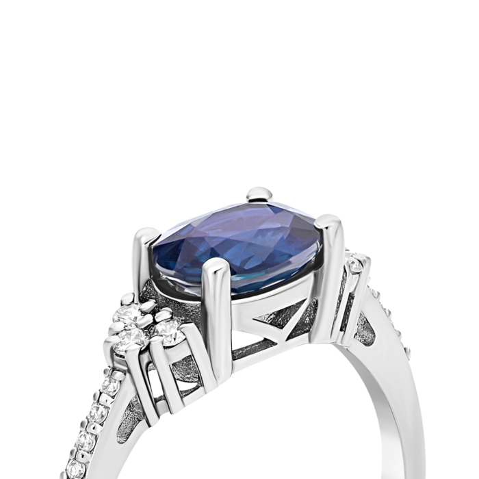 Золотое кольцо с сапфирами и бриллиантами. Артикул UG51111514602 бр сап