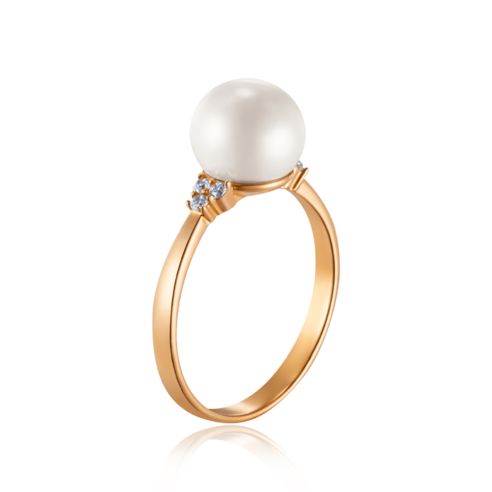 Золота каблучка з перлиною та фіанітами. Артикул 119156210101
