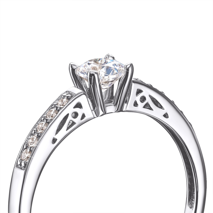 Золота каблучка з фіанітами. Артикул 12239/б