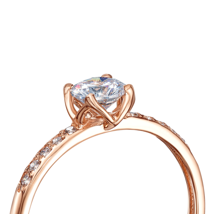 Золотое кольцо с фианитами. Артикул 12479