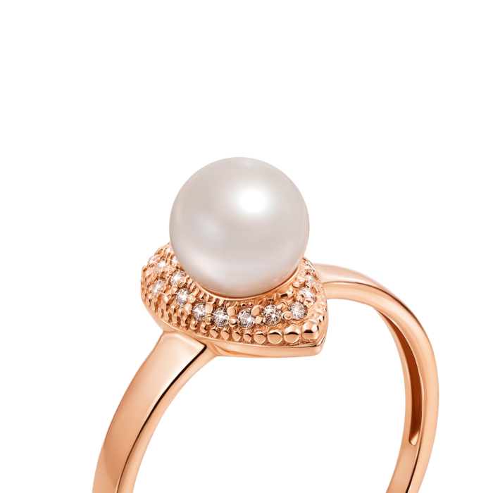 Золотое кольцо с жемчугом и фианитами. Артикул 12639 сп