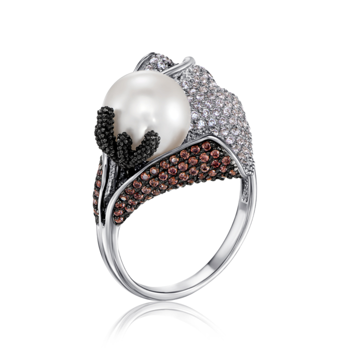 Золота каблучка з перлиною і фіанітами. Артикул 13034/б ч