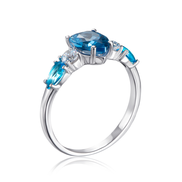 Серебряное кольцо с кварцем и фианитами. Артикул 1338/1р-QLB