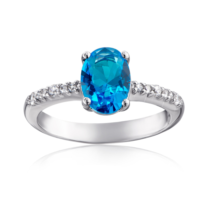 Серебряное кольцо с кварцем и фианитами. Артикул 1339/1р-QSWB