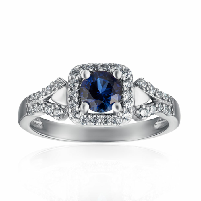 Серебряное кольцо с сапфиром и фианитами. Артикул 1533/1р-HSPH