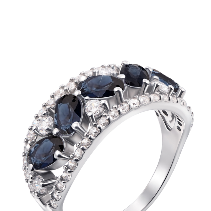 Серебряное кольцо с гидротермальным сапфиром и фианитами. Артикул 1601/9р