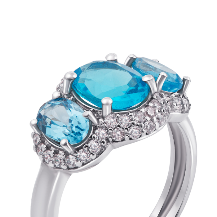 Серебряное кольцо с голубым кварцем и фианитами. Артикул 1658/9р
