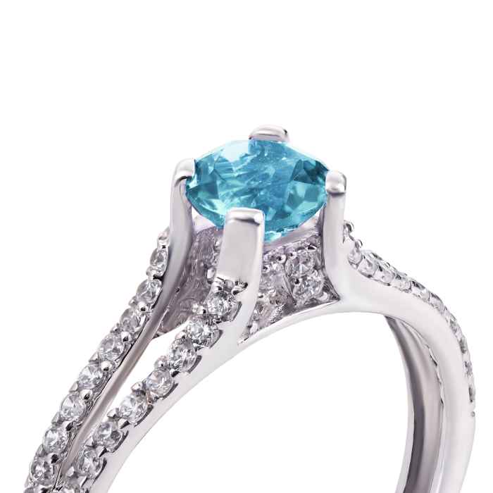 Серебряное кольцо с топазом и фианитами. Артикул 1665/9р