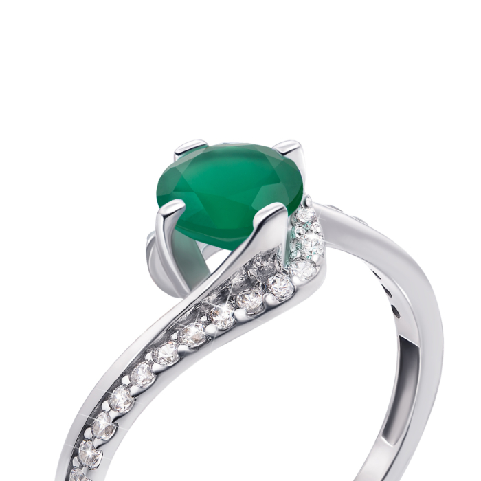 Серебряное кольцо с зеленым агатом и фианитами. Артикул 1668/9р