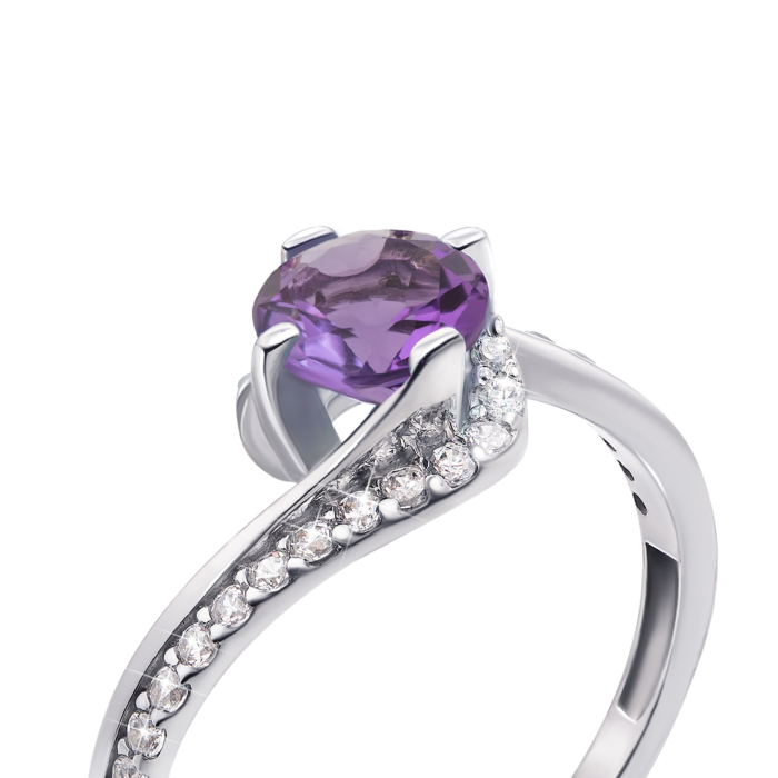 Серебряное кольцо с аметистом и фианитами. Артикул 1668/9р