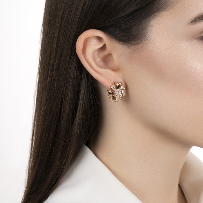 Золоті сережки з фіанітами. Артикул 22835/01/0/243