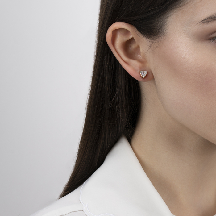 Золоті сережки-пусети з фіанітами. Артикул 23680/01/1/323