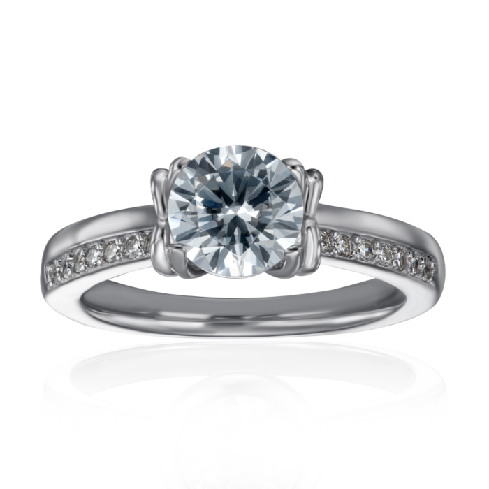 Серебряное кольцо с фианитами. Артикул 2R11230-R/12/1