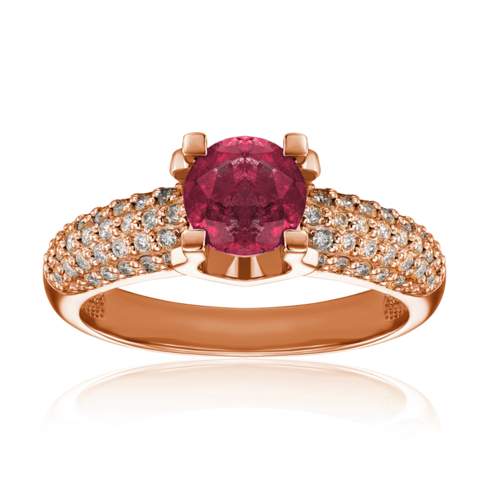 Золотое кольцо с рубином и бриллиантами. Артикул 52234/1руб