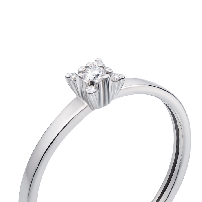 Золота каблучка з діамантами. Артикул 52551/2б