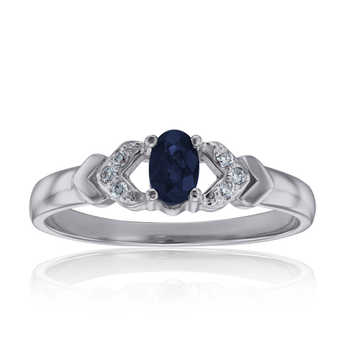 Золотое кольцо с бриллиантами и сапфиром. Артикул 52608/1б сап