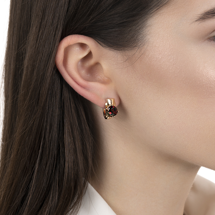 Золоті сережки з гранатом. Артикул 540237/01/0/5069
