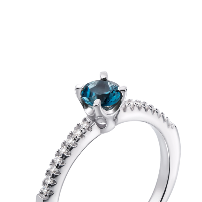 Серебряное кольцо с лондон-топазом и фианитами. Артикул Тд0024/топld-R