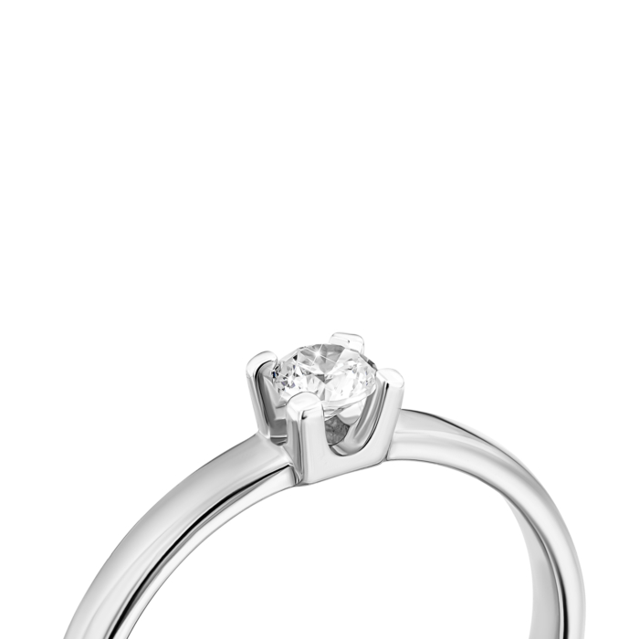 Золотое кольцо с фианитом. Артикул UG5110147410201