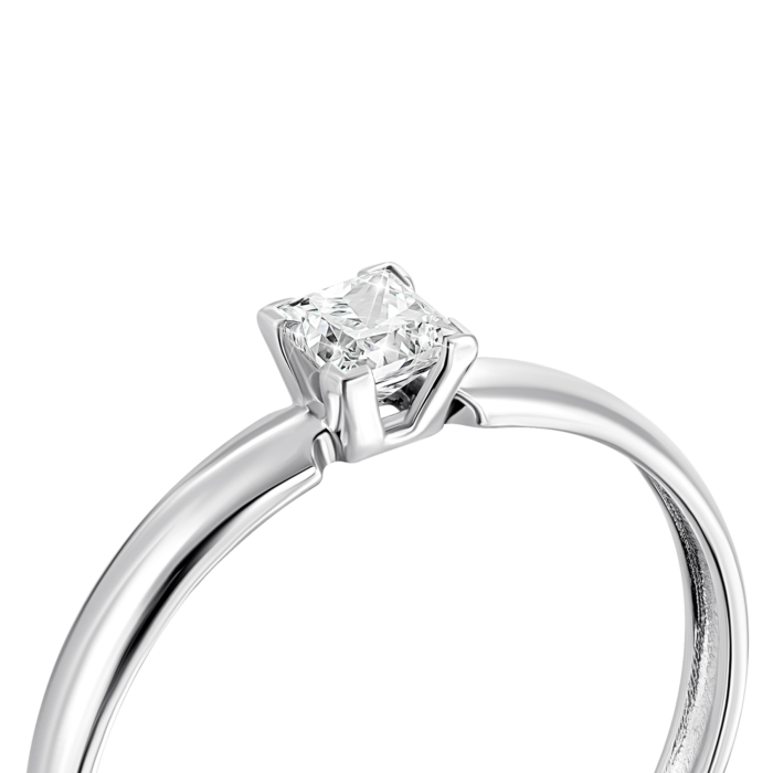 Золотое кольцо с бриллиантом. Артикул UG5К1167/1