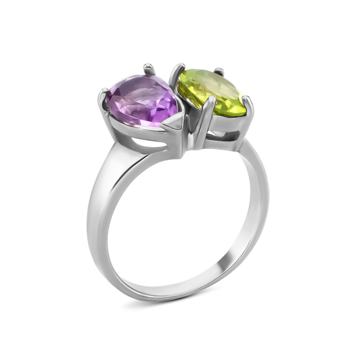 Серебряное кольцо с перидотом и аметистом. Артикул UG5к1309Rh