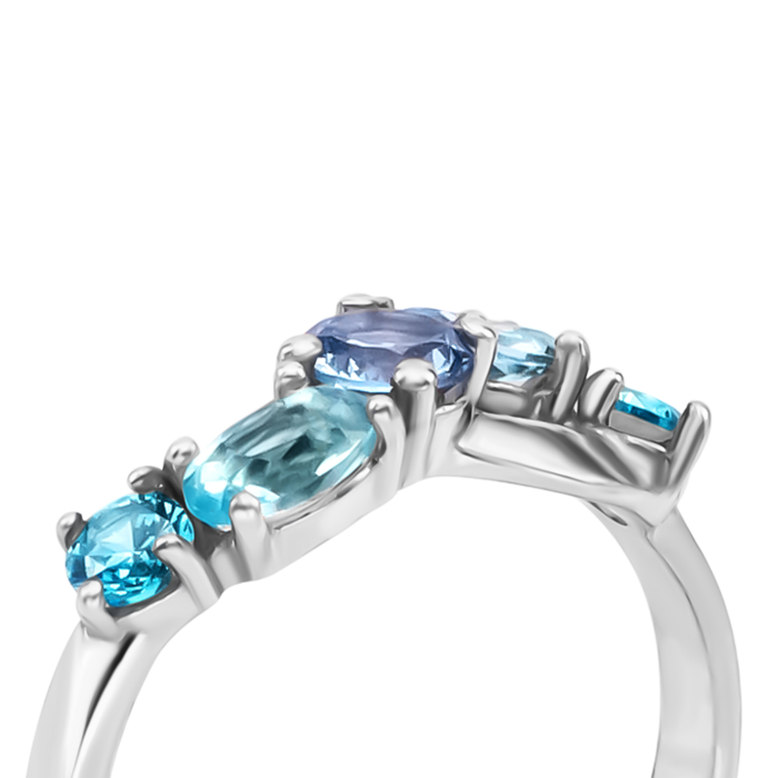 Серебряное кольцо с кварцем и фианитами. Артикул UG51321/1р-QLBQS