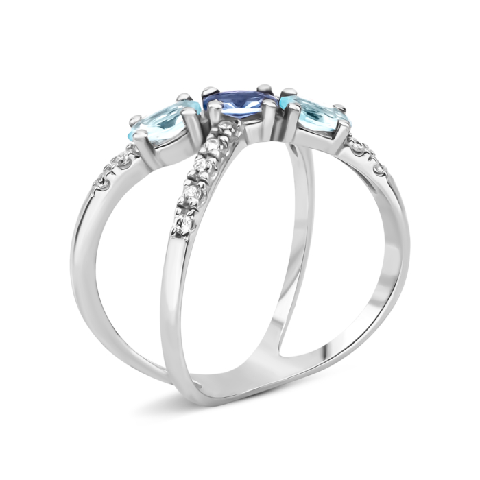 Серебряное кольцо с кварцем и фианитами. Артикул UG51398/1р-QLBQS