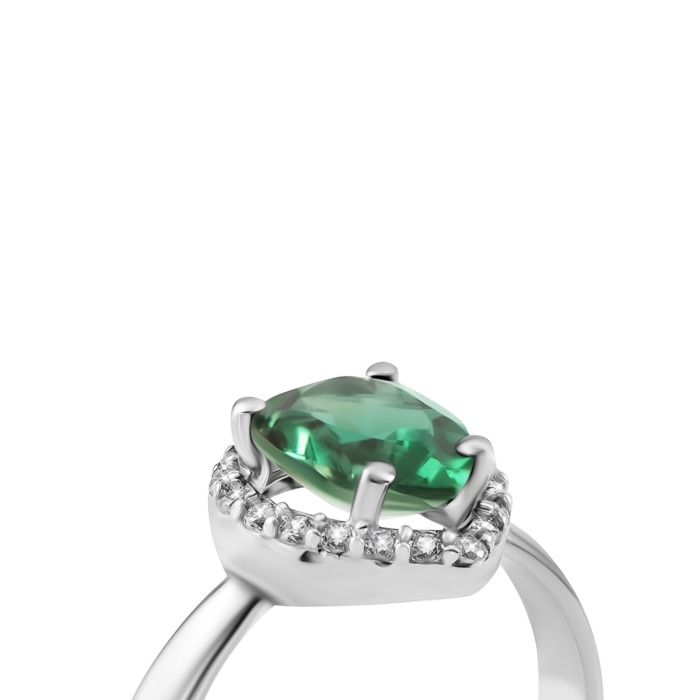 Серебряное кольцо с зеленым кварцем и фианитами. Артикул UG51620/1р-QGR