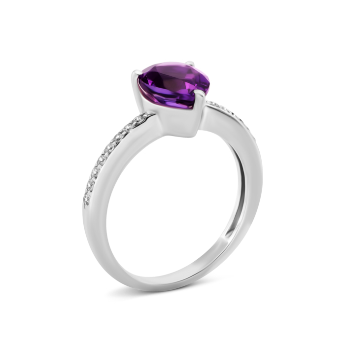 Серебряное кольцо с аметистом и фианитами. Артикул UG51854/1р-AMET