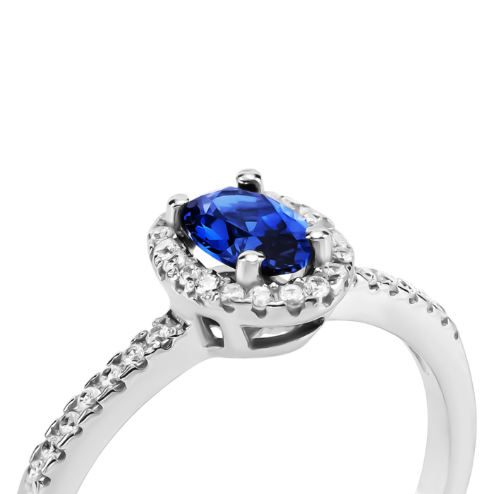 Серебряное кольцо с гидротермальным сапфиром и фианитами. Артикул UG51858/1р-HSPH