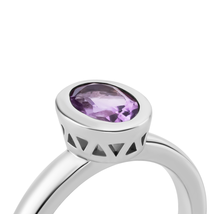 Срібна каблучка з аметистом. Артикул UG5SR22363 к ам