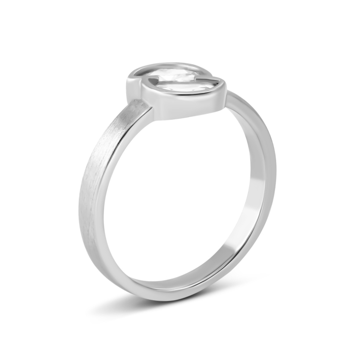 Срібна каблучка з фіанітами. Артикул UG5SZDR03065