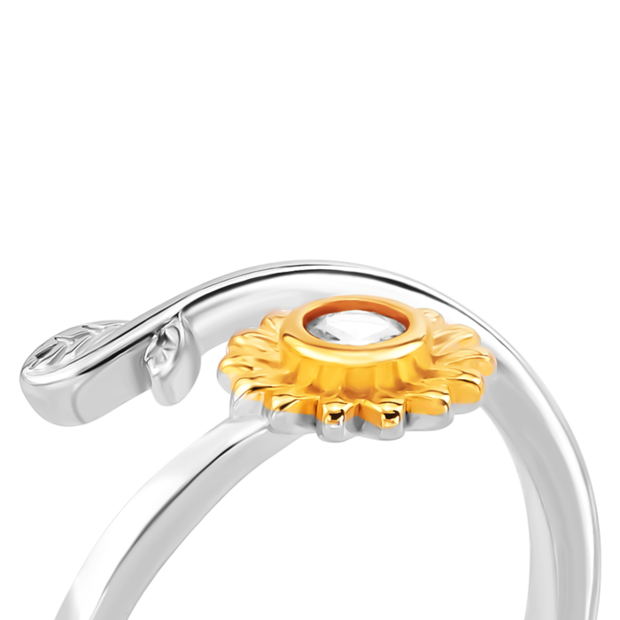 Серебряное кольцо Цветок с позолотой и фианитом. Артикул UG5SZDR10111