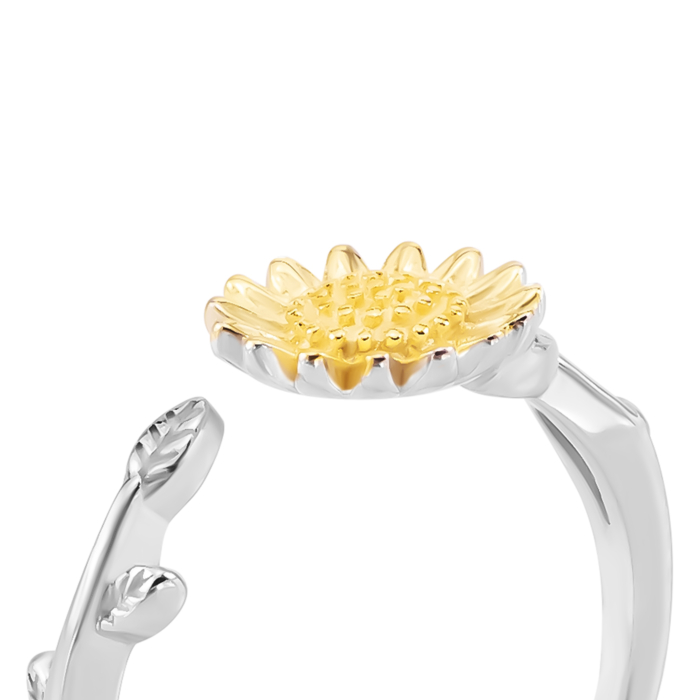 Серебряное кольцо Цветок с позолотой. Артикул UG5SZDR10117