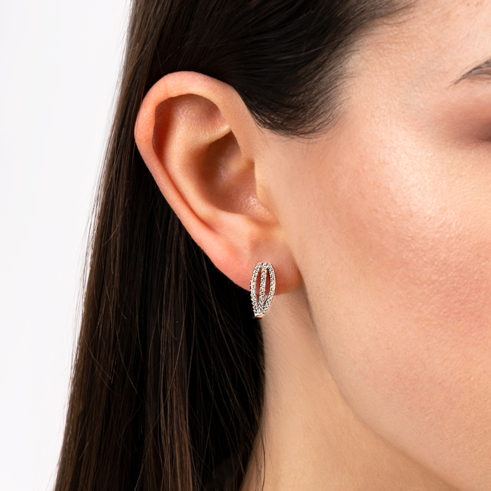 Серебряные серьги с фианитами. Артикул B00035-E/12/1