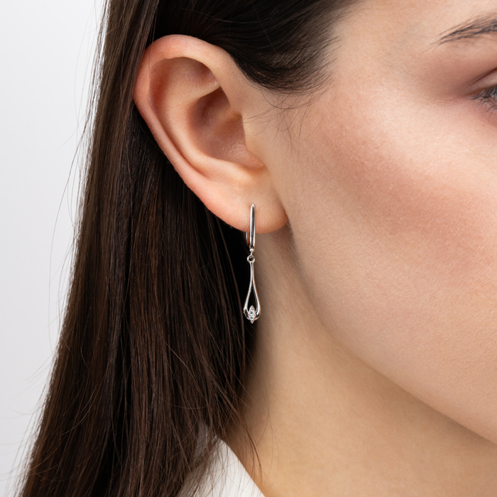 Серебряные серьги с фианитами. Артикул B02006-E/12/1