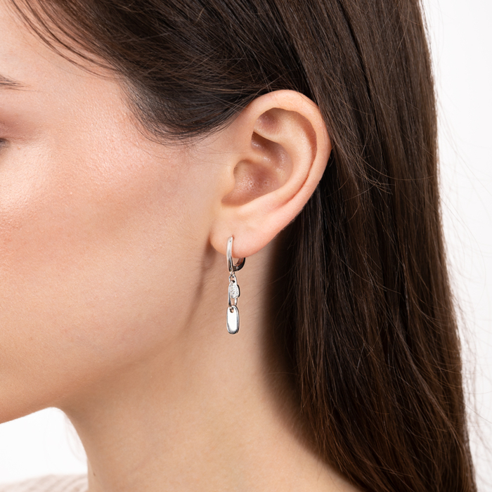 Срібні сережки з фіанітами. Артикул B02028-E/12/1