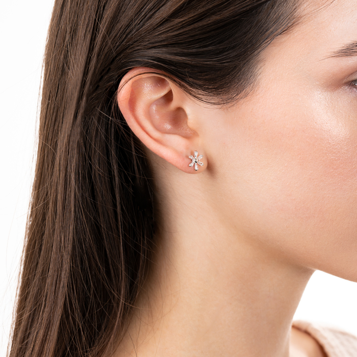 Срібні сережки з фіанітами. Артикул B04936-E/12/1