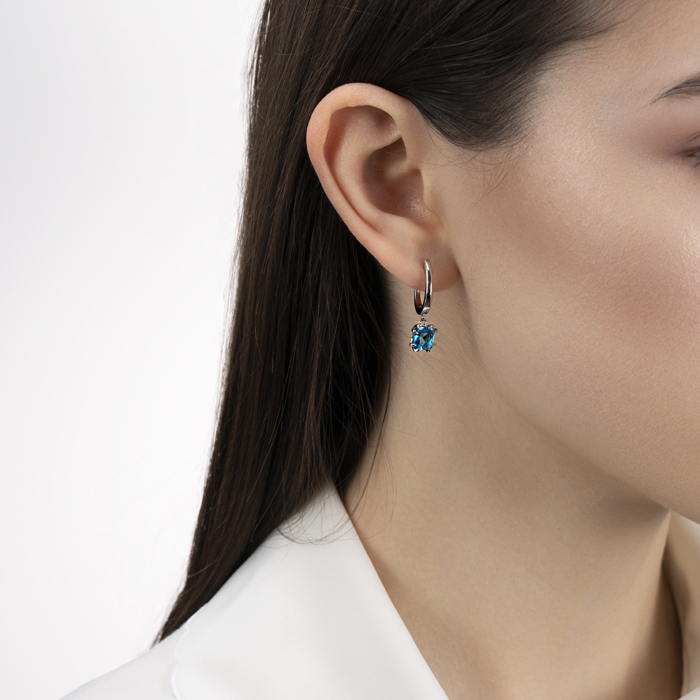 Серебряные серьги с фианитом. Артикул DE06406-E/12/1273