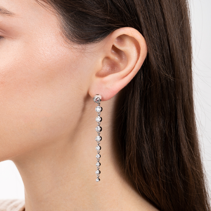 Серебряные серьги с фианитами. Артикул DE09405-E/12/1