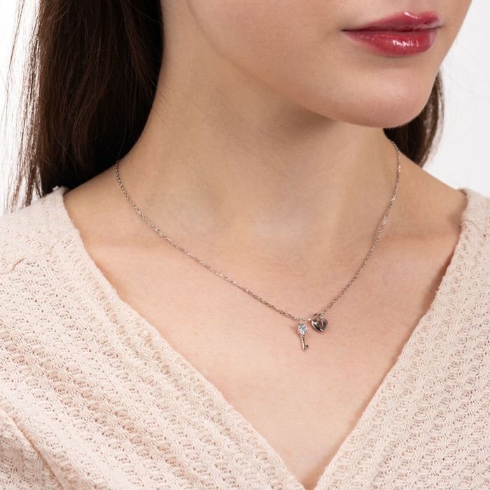 Серебряное колье с фианитом. Артикул DEN00296-K/12/1