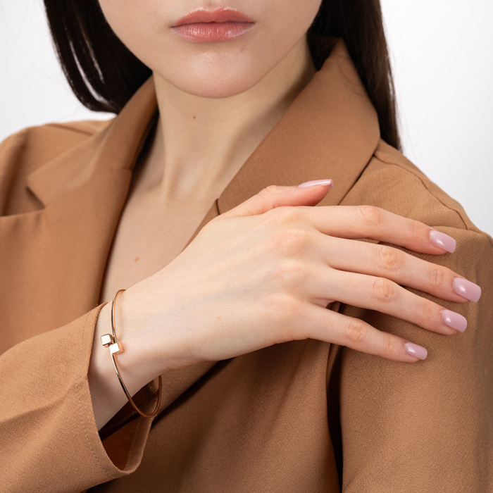 Золотий жорсткий браслет. Артикул 07236-9/01/0