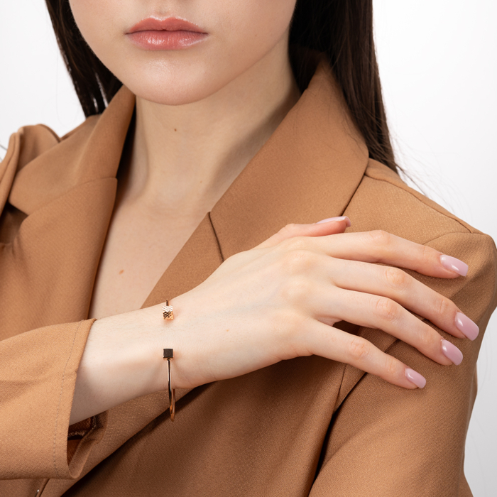 Золотий жорсткий браслет. Артикул 07237-3/01/2