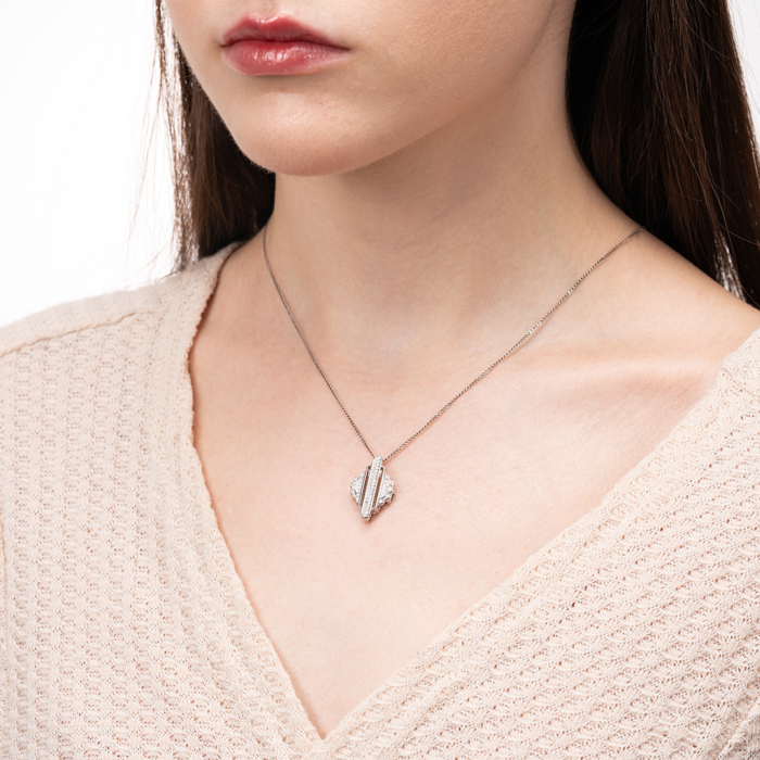 Срібна підвіска з фіанітами. Артикул SZDP00351-P/12/1